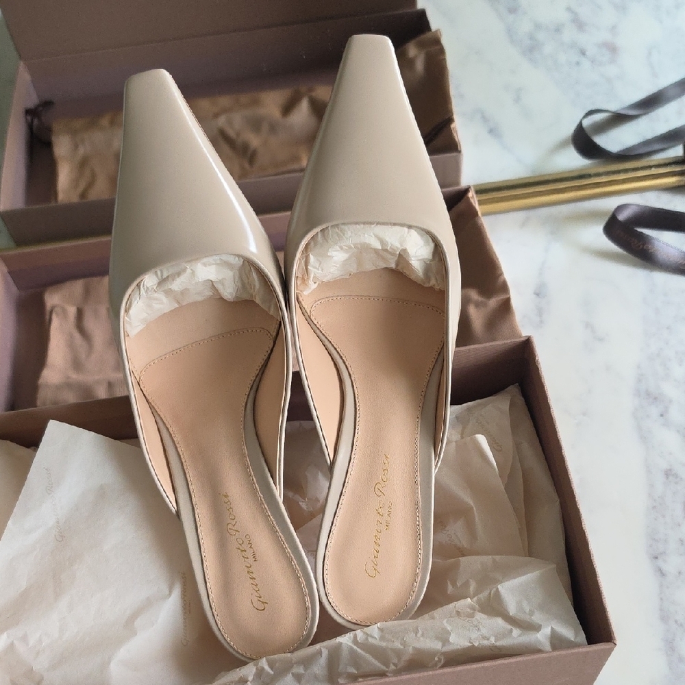 Gianvito Rossi Lindsay 55mm Nude Pointed-Toe Mules